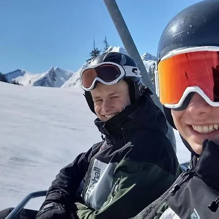 Birnbaum Kreuzkogel Mit Naturbadesee Und Eingezaeunten Garten